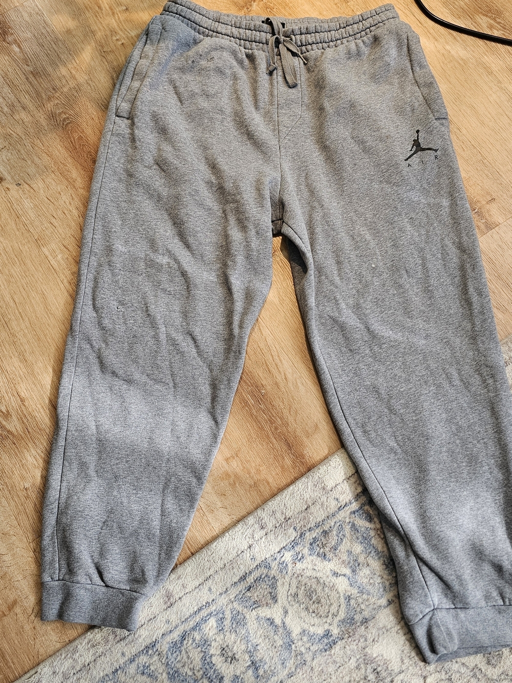 men's Jordan Air Fleece Sweatpants/Joggers in heather gray large